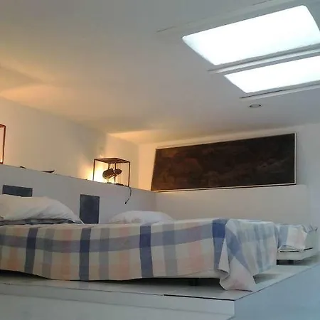 Edenita C