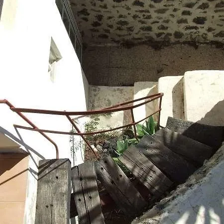 Nyaraló Edenita C
